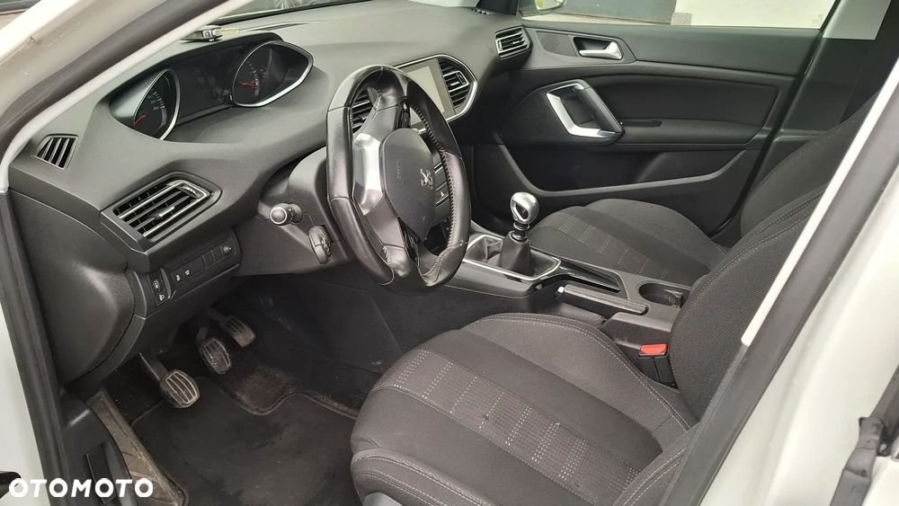 Peugeot 308 BlueHDi 120 Stop & Start Business-Line - 15