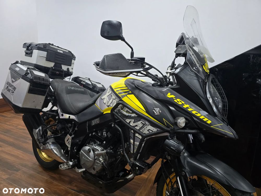Suzuki DL - 27