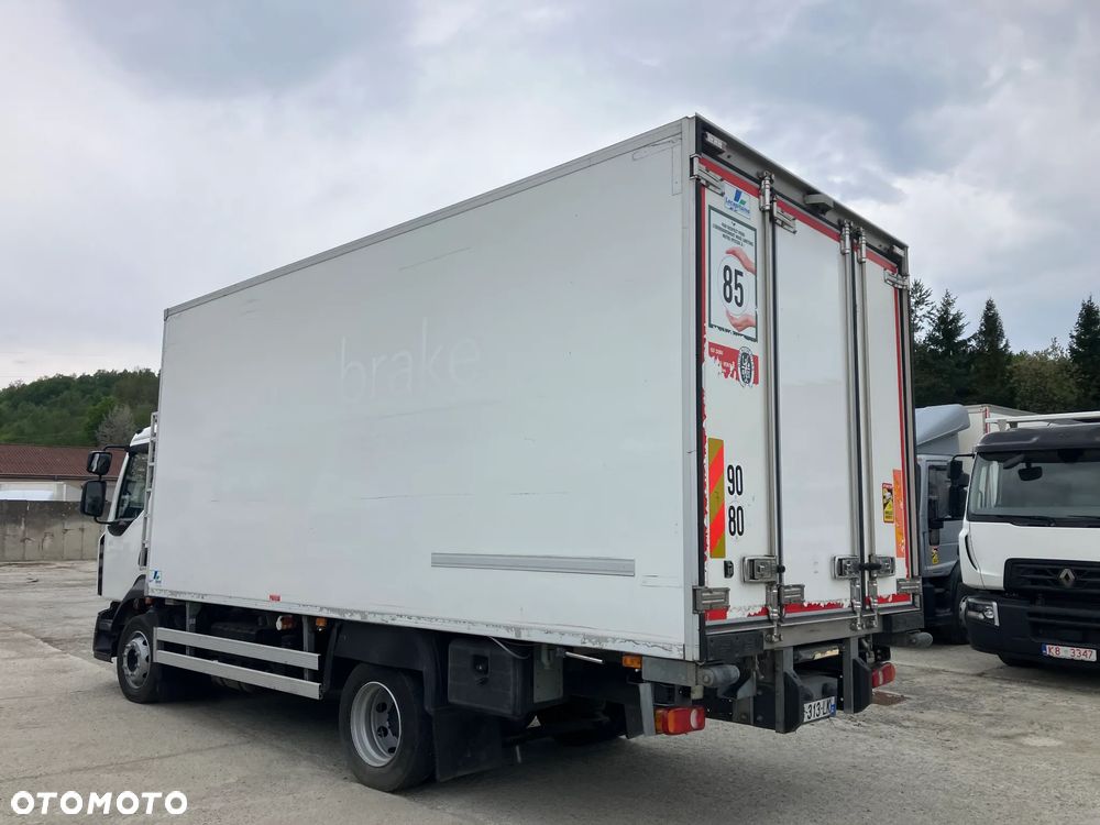 Renault Renault  Gama D12.210  Chłodnia izoterma 14 palet - 4