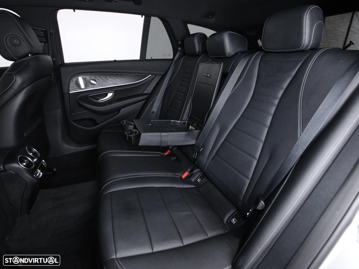 Mercedes-Benz E 300 de AMG Line - 9