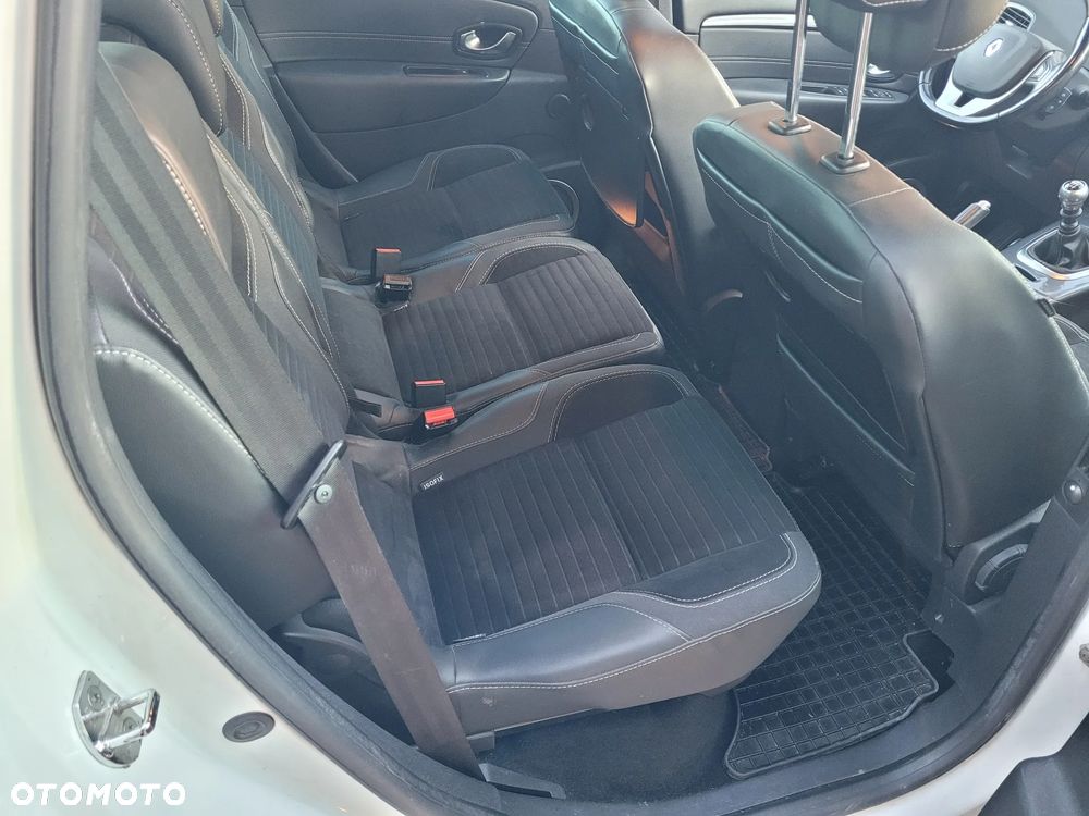Renault Scenic Energy dCi 130 Euro 6 S&S Xmod Bose Edition - 14