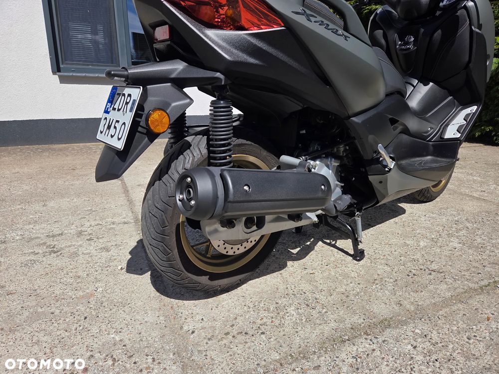 Yamaha X-max - 5
