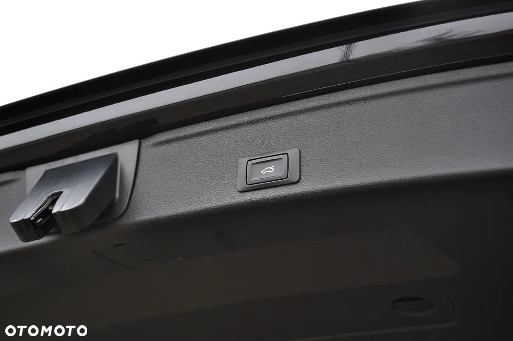 Audi A4 Avant 40 TDI Advanced S tronic - 15