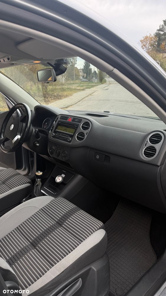 Volkswagen Tiguan - 7