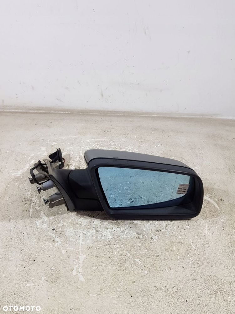 lusterko prawy przód bmw e60 e61 lci eur spacegrau metallic a52/7 3pin led - 1