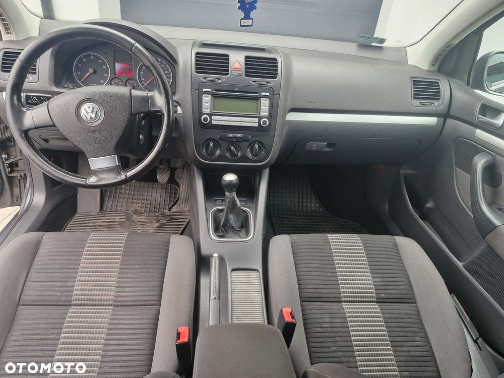 Volkswagen Golf V 1.6 Trendline - 6