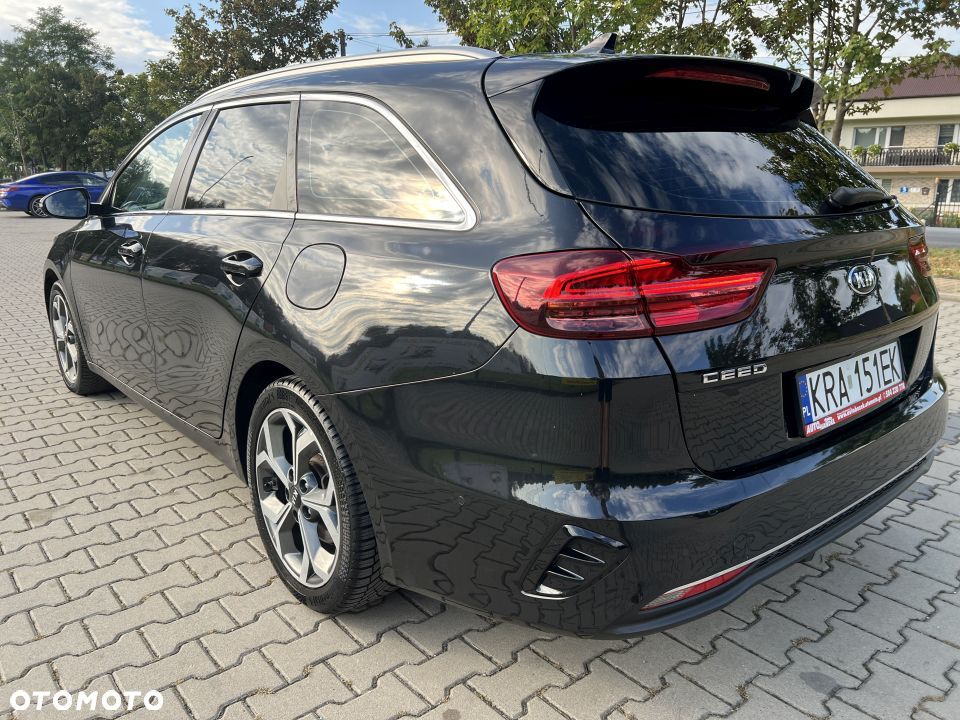 Kia Ceed 1.6 CRDi DCT Platinum Edition - 37