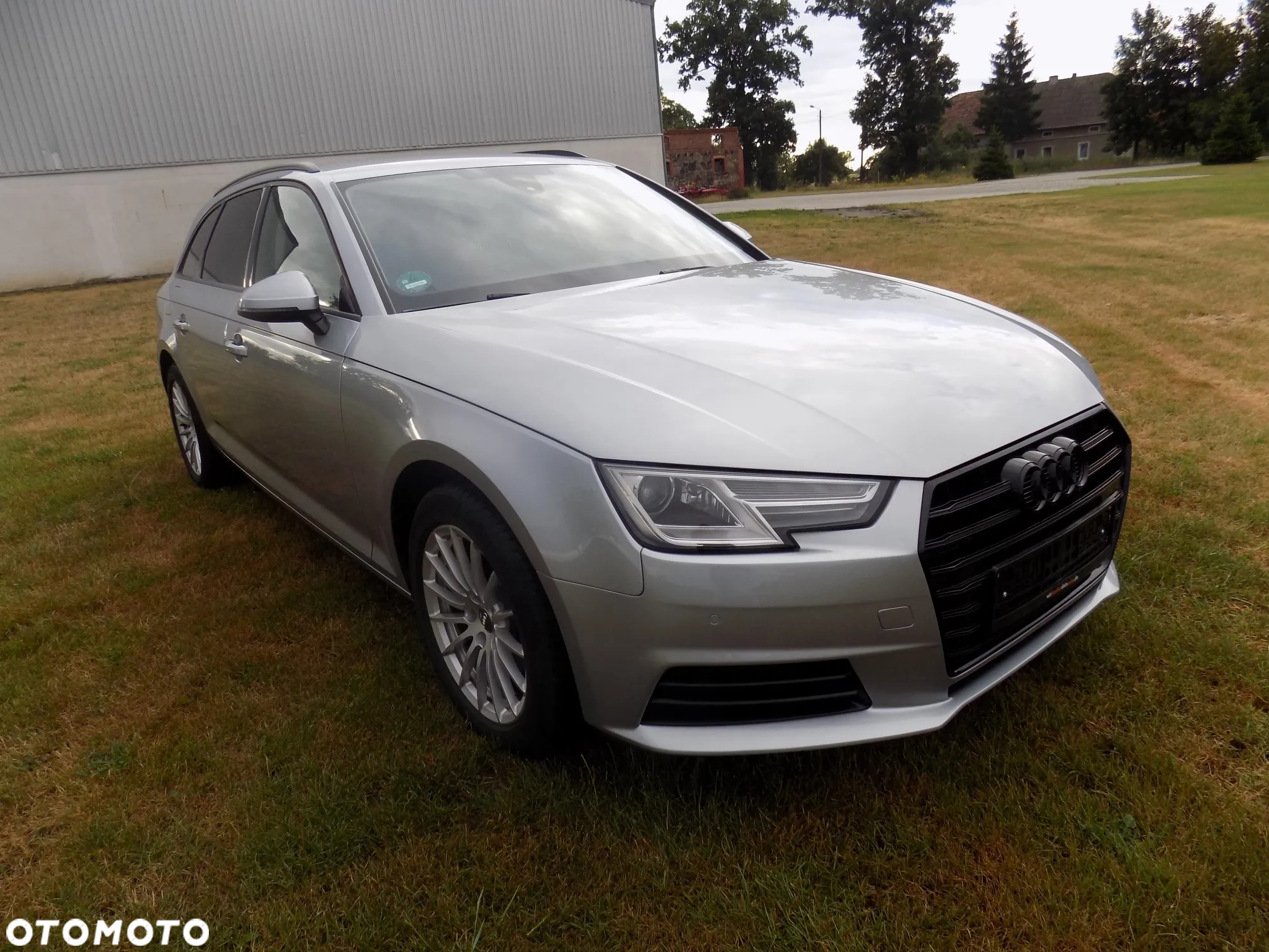 Audi A4 2.0 TDI clean diesel - 33