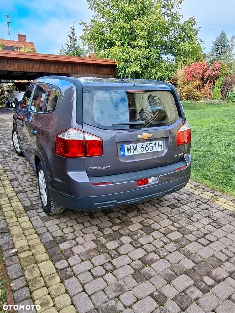 Chevrolet Orlando - 2