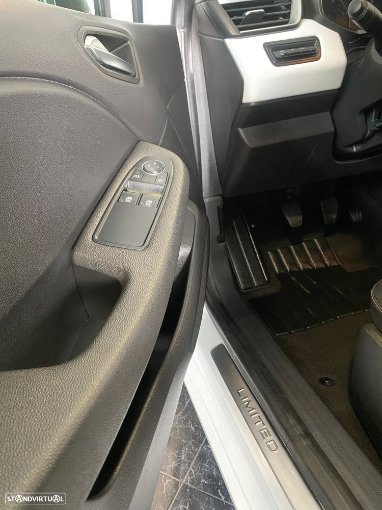 Renault Clio 1.5 Blue dCi Limited - 11