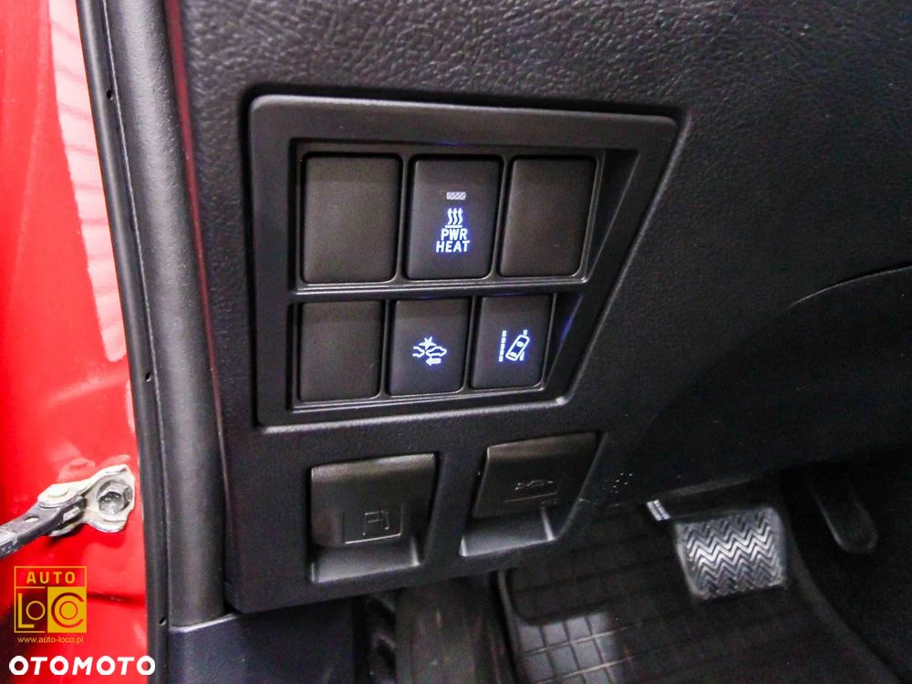 Toyota Hilux 2.4 D-4D Double Cab Selection 4x4 - 27