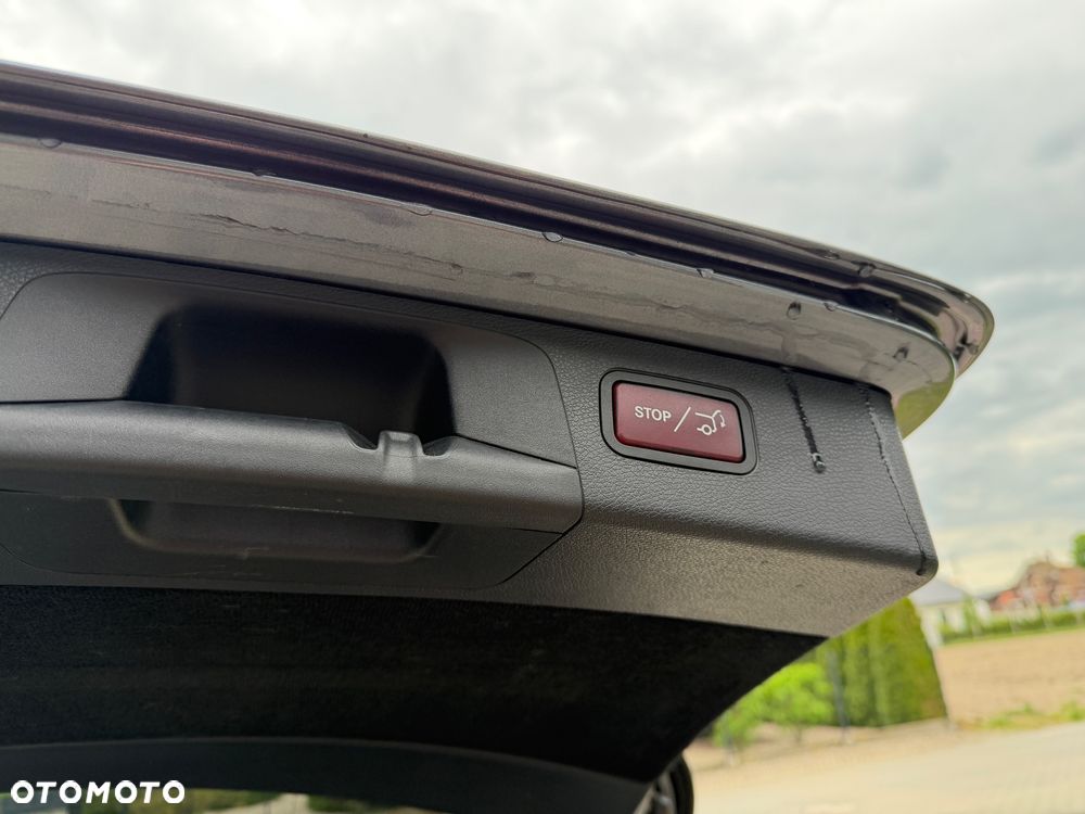 Mercedes-Benz Klasa E 200 d 9G-TRONIC AMG Line - 31