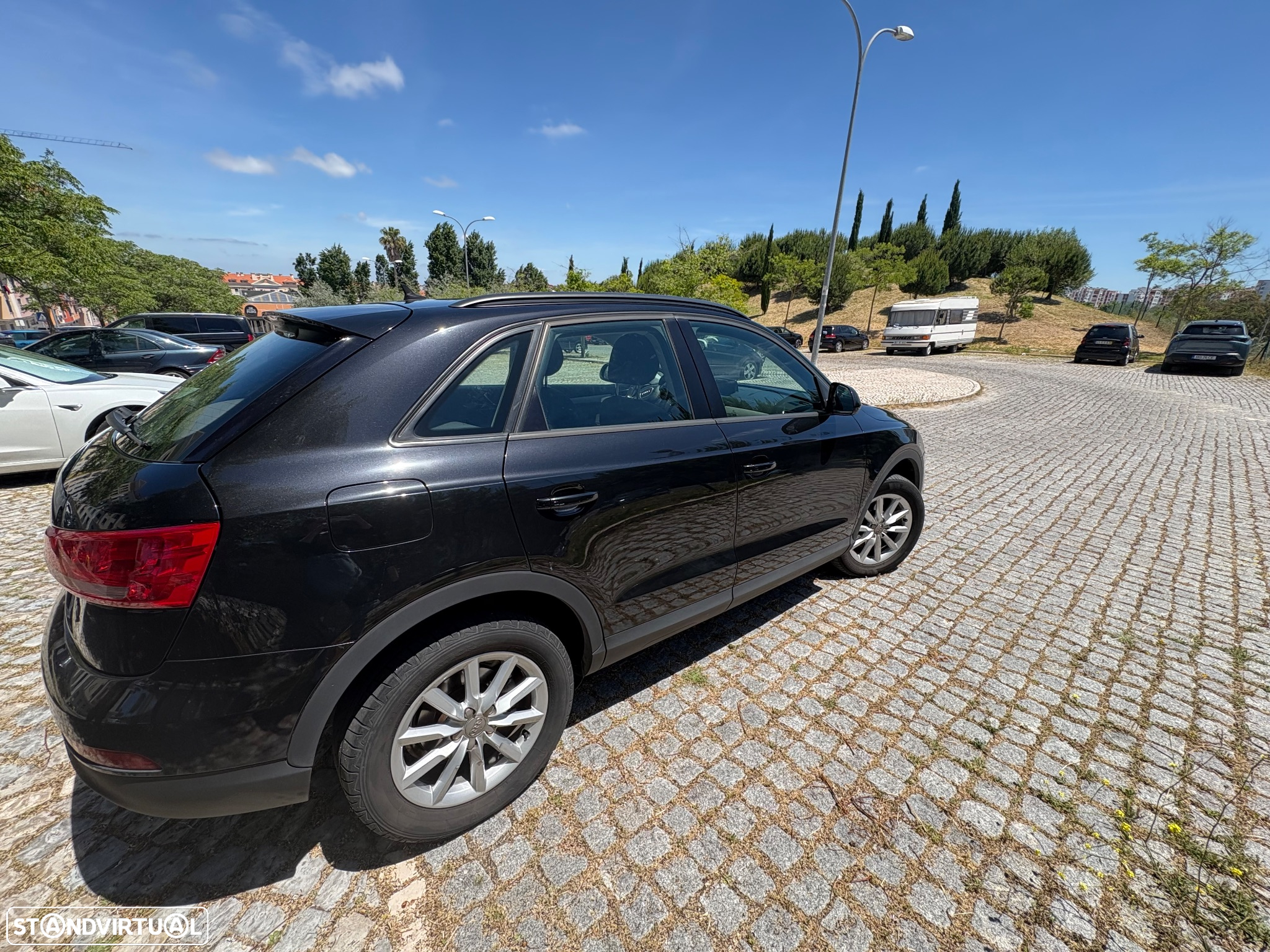 Audi Q3 2.0 TDI quattro Business Line S-tronic - 3
