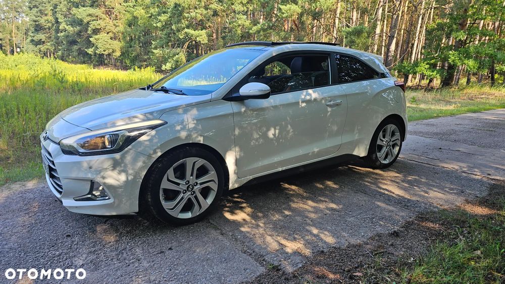 Hyundai i20 1.4 CRDi Style - 37
