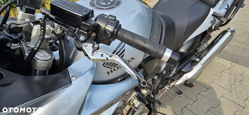 Honda CBF - 6