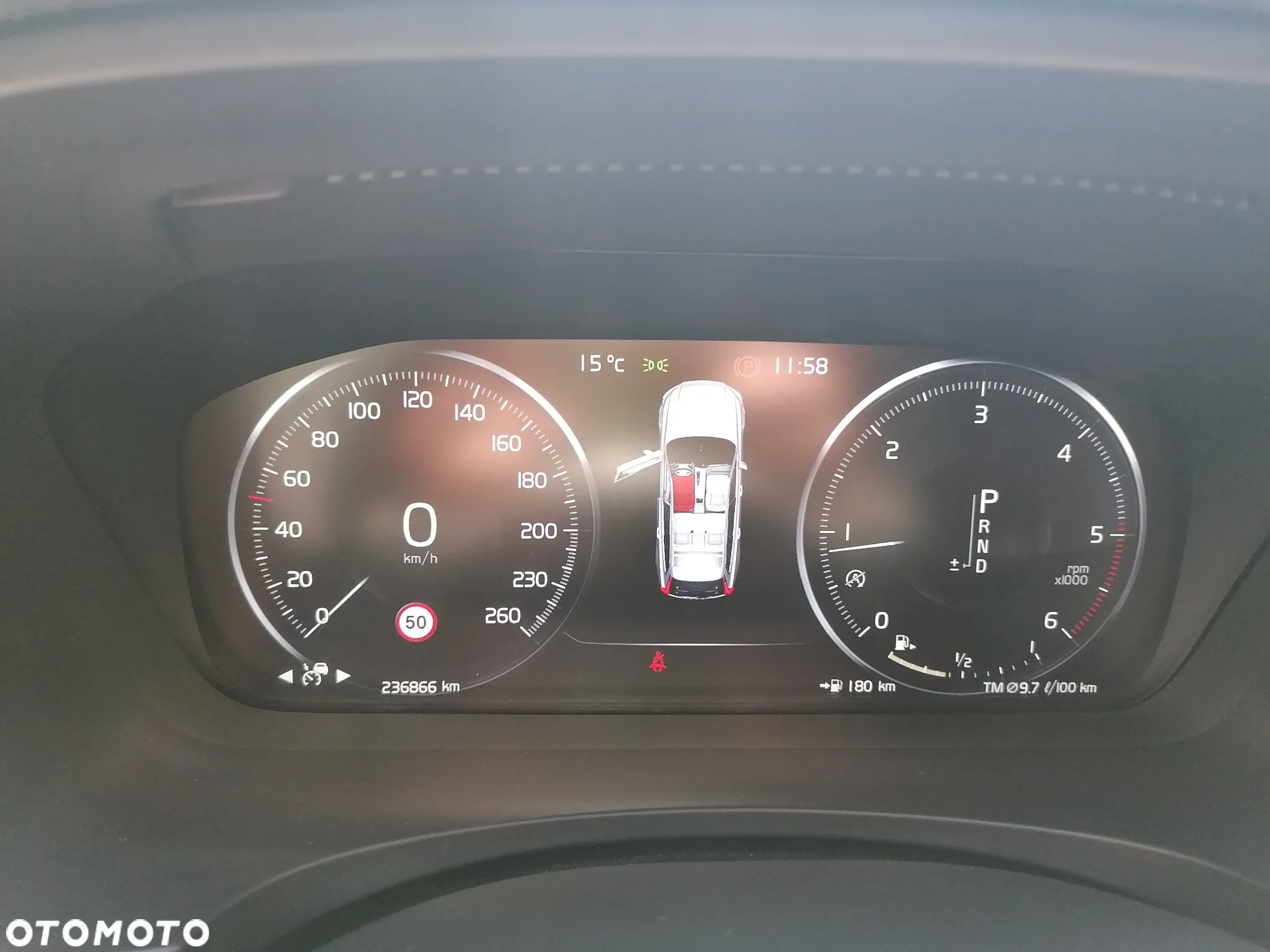Volvo V90 D4 Momentum - 11