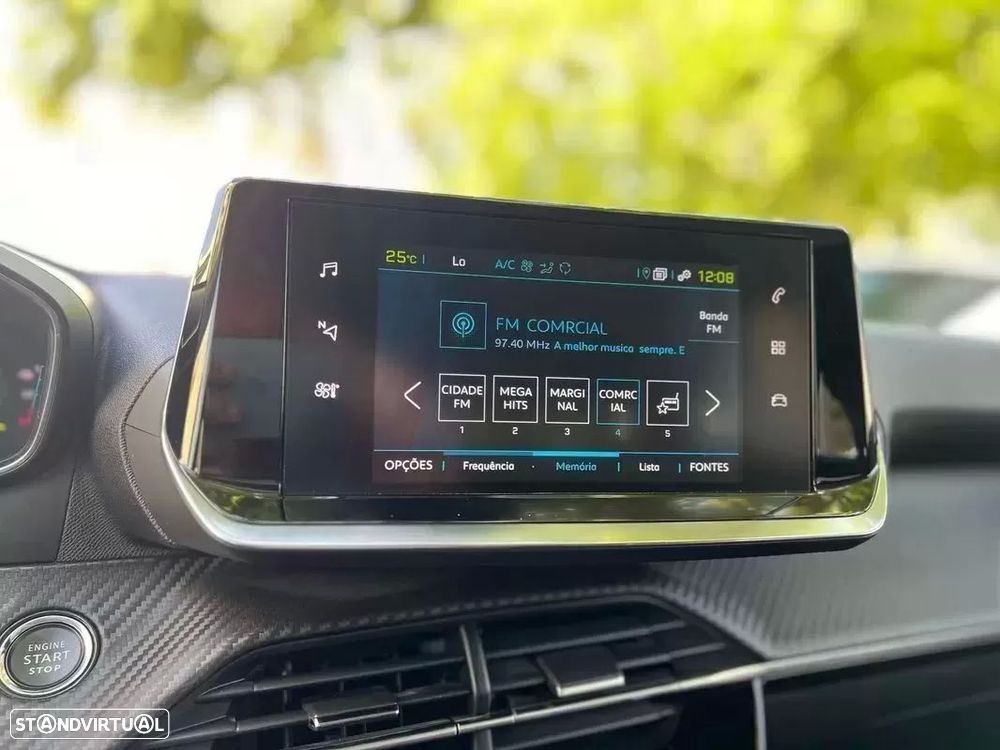 Peugeot e-2008 50 kWh Allure Pack - 33