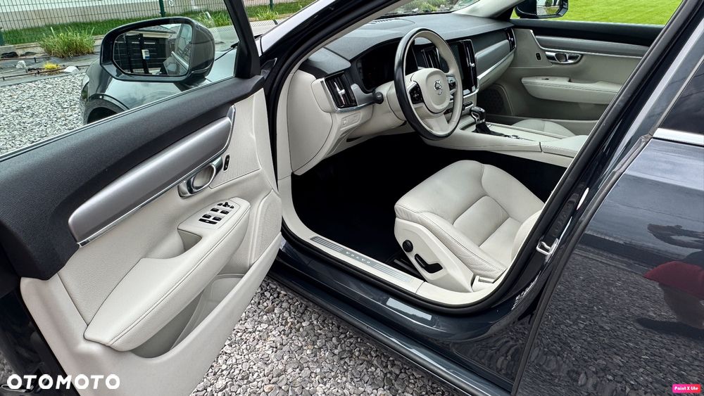 Volvo V90 D3 Geartronic Momentum - 2