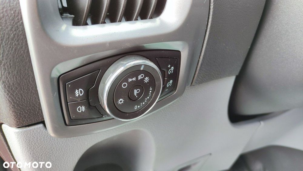 Ford Transit Custom - 23