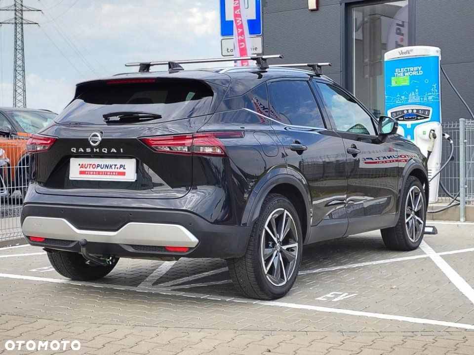 Nissan Qashqai 1.3 DIG-T N-Connecta DCT - 6