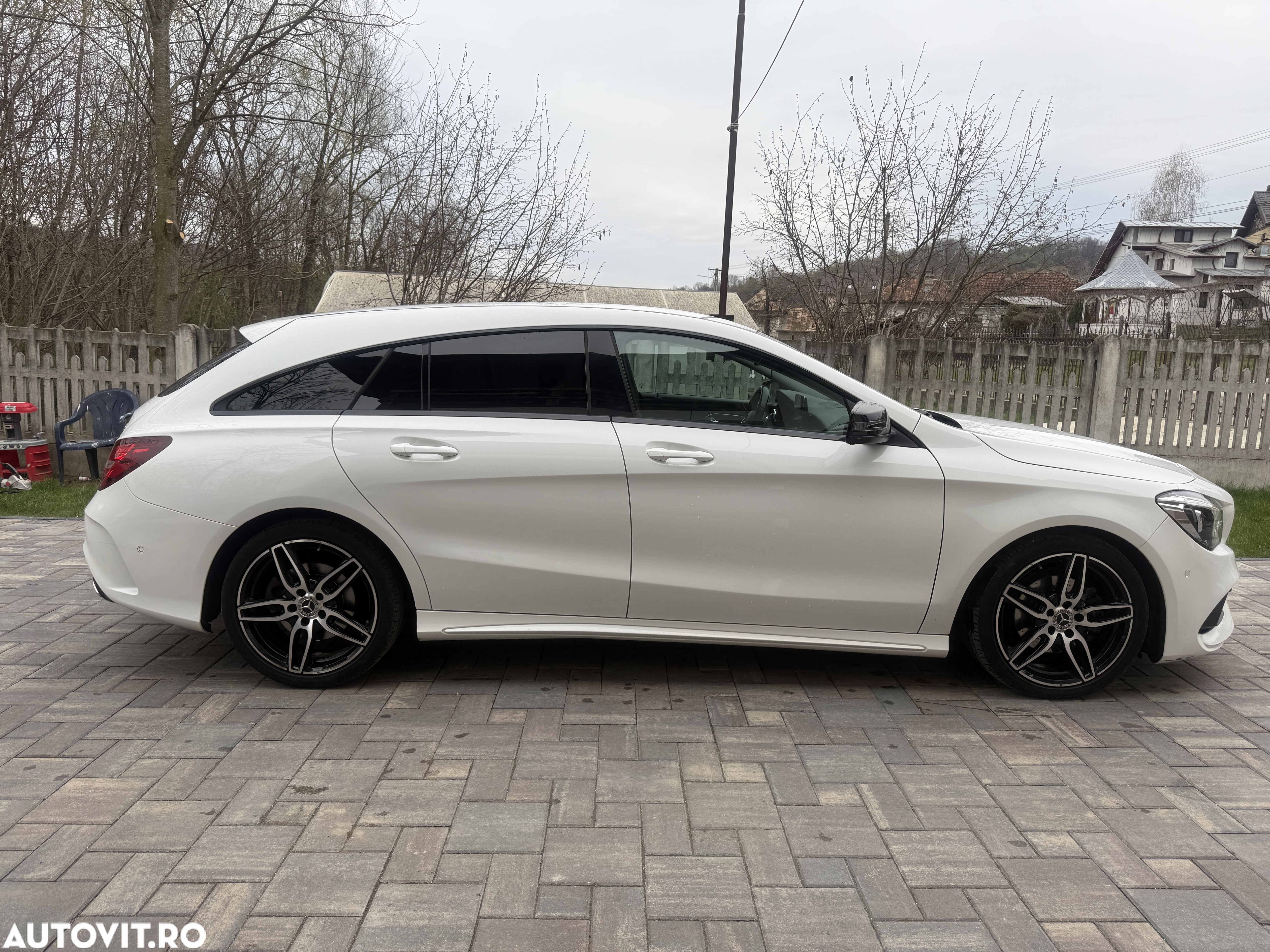Mercedes-Benz CLA Shooting Brake 200 (CDI) d 4Matic 7G-DCT AMG Line - 18