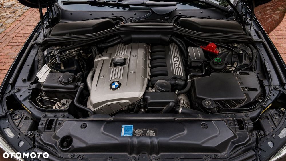 BMW Seria 5 530i - 17