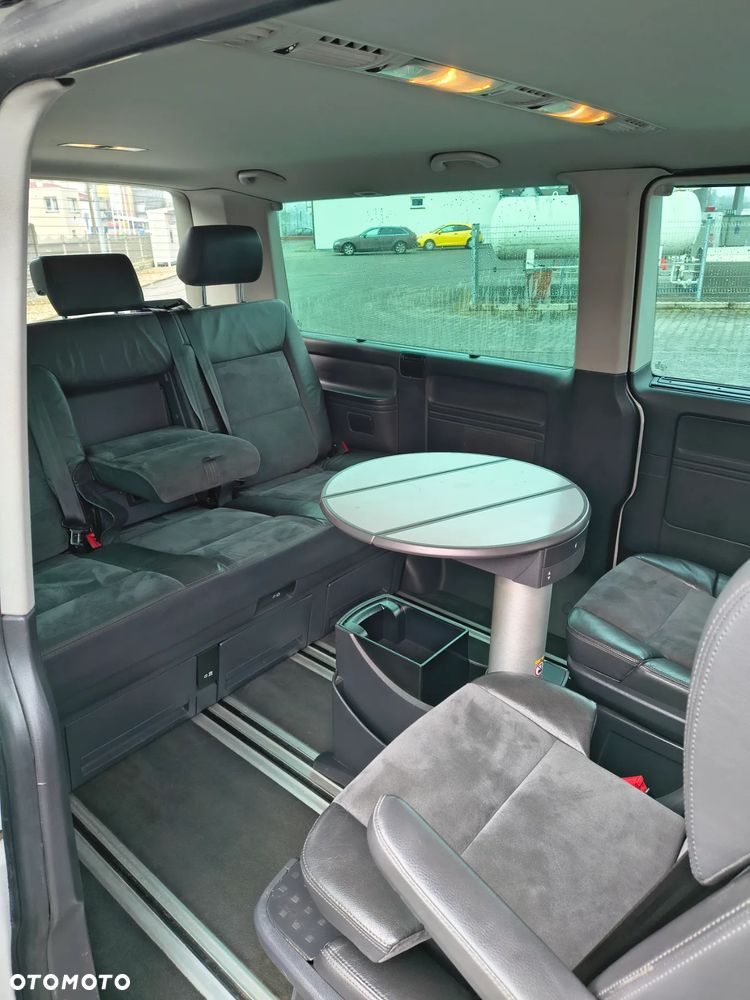 Volkswagen Multivan - 6
