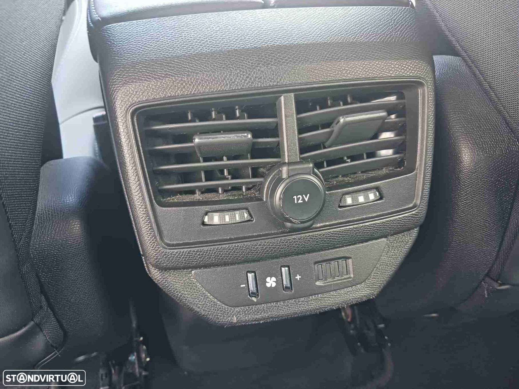 Peugeot 5008 1.5 BlueHDi Allure Pack EAT8 - 11