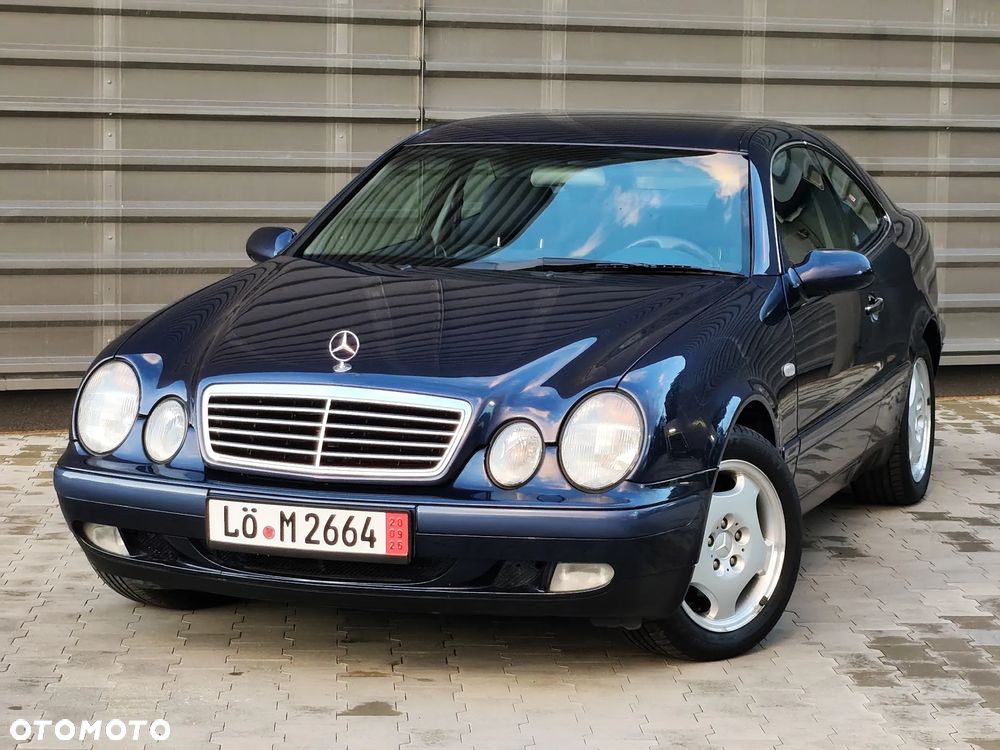 Mercedes-Benz CLK - 1