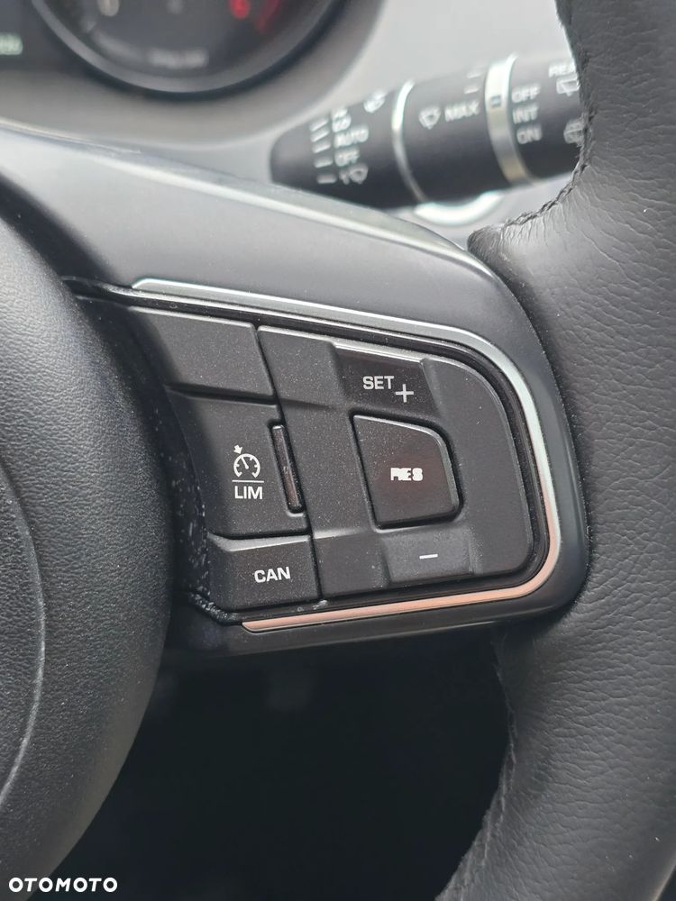 Jaguar E-Pace D150 AWD - 31