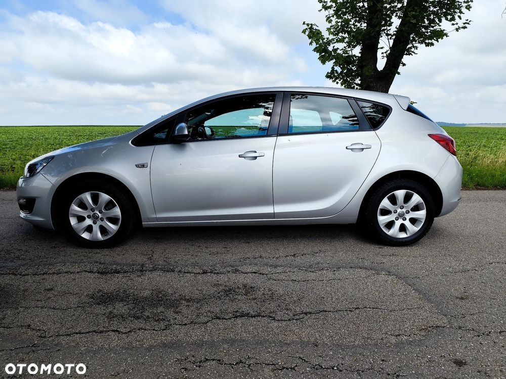 Opel Astra 1.6 CDTI Enjoy - 2