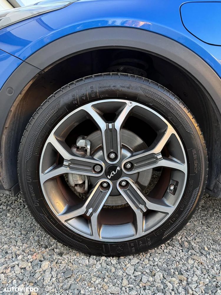 Kia XCeed 1.6 GDI 6DCT PHEV Vision - 16