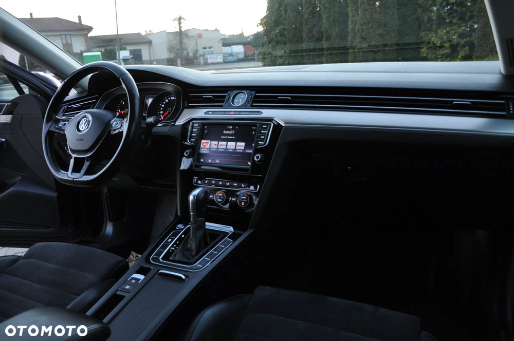 Volkswagen Passat Variant - 31