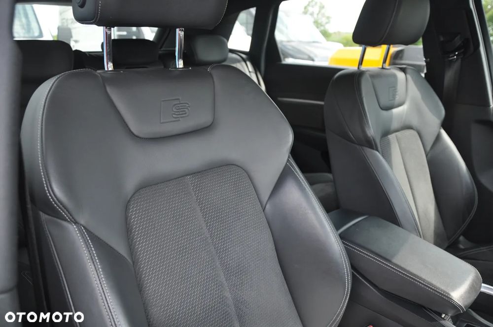 Audi e-tron 50 Quattro S Line - 38