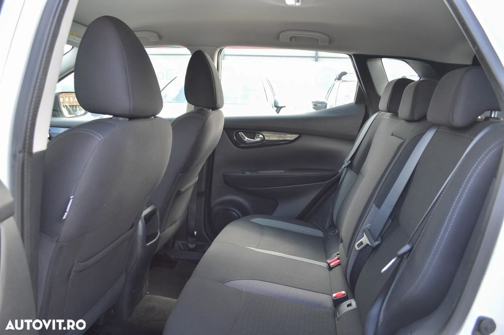 Nissan Qashqai 1.5D 114CP 2WD N-Connecta - 21