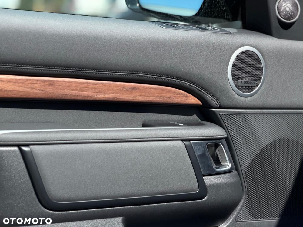 Land Rover Discovery 3.0 D250 mHEV S - 13