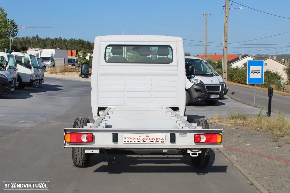 Citroën Jumper 2.2 BlueHdi CAB/SIMPLES // 2024 // 165 cv - 5