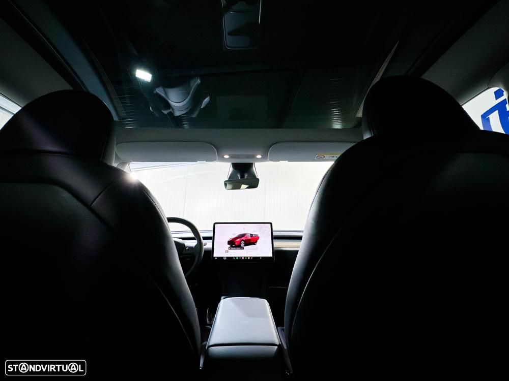 Tesla Model Y Long Range RWD - 28