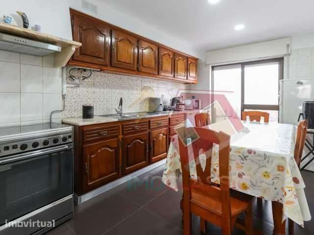 Apartamento T2+1 com 102,4 m² em localização privilegiada - Grande imagem: 2/12