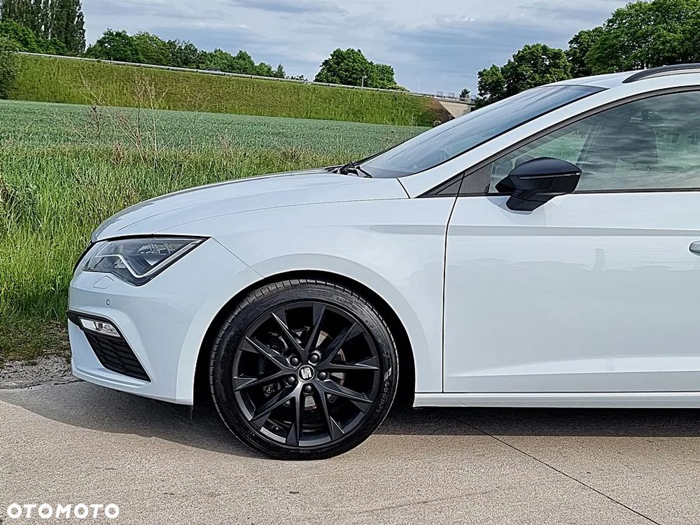 Seat Leon 2.0 TDI DPF DSG FR Black Matt Edition - 18
