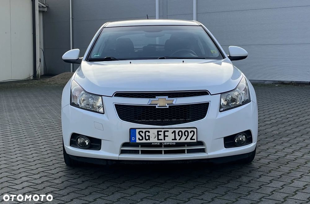 Chevrolet Cruze 1.8 LTZ - 24
