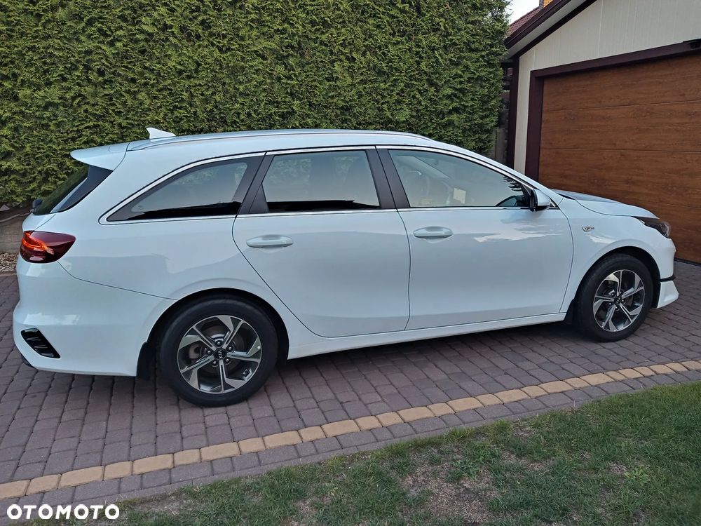Kia Ceed 1.5 T-GDI M - 9