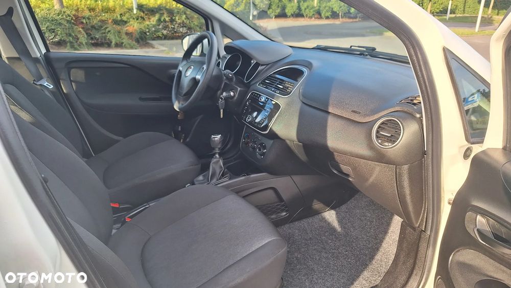 Fiat Punto - 15