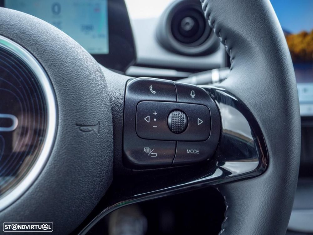 BYD Dolphin 60.4 kWh Comfort - 31