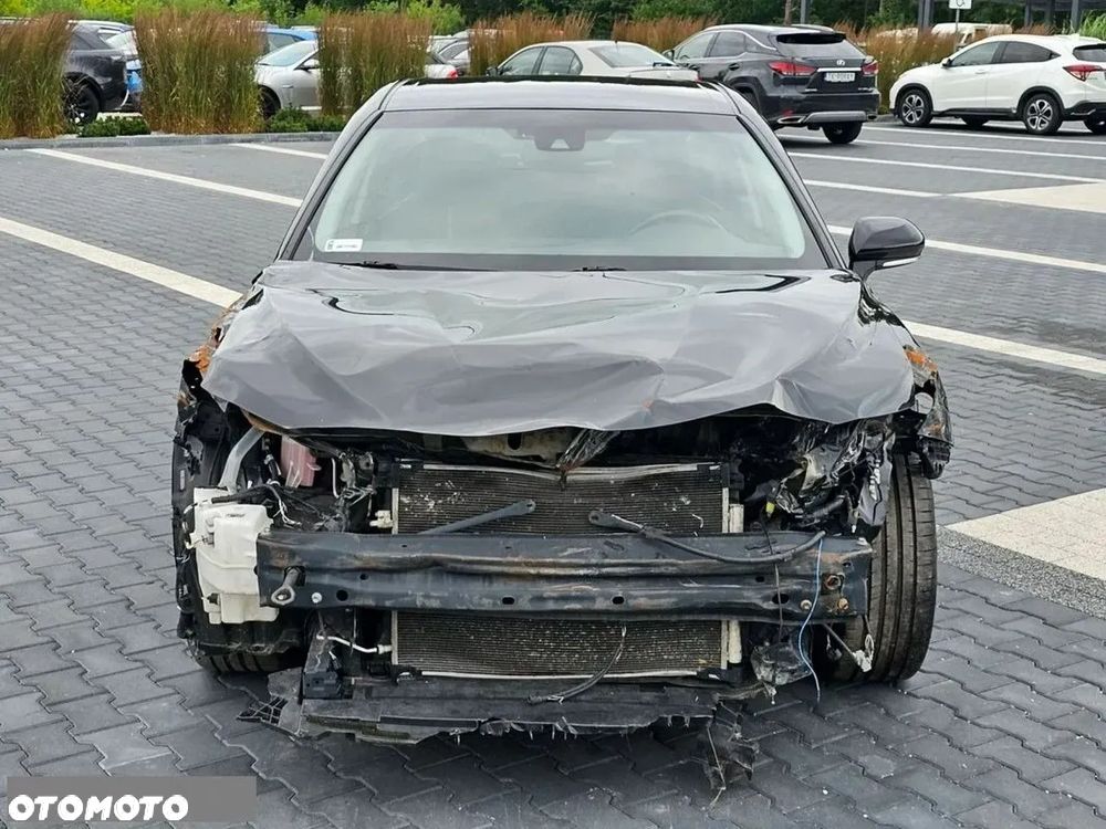 Toyota Camry 2.5 Hybrid Prestige CVT - 33