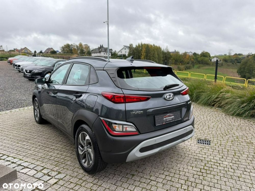 Hyundai Kona - 8