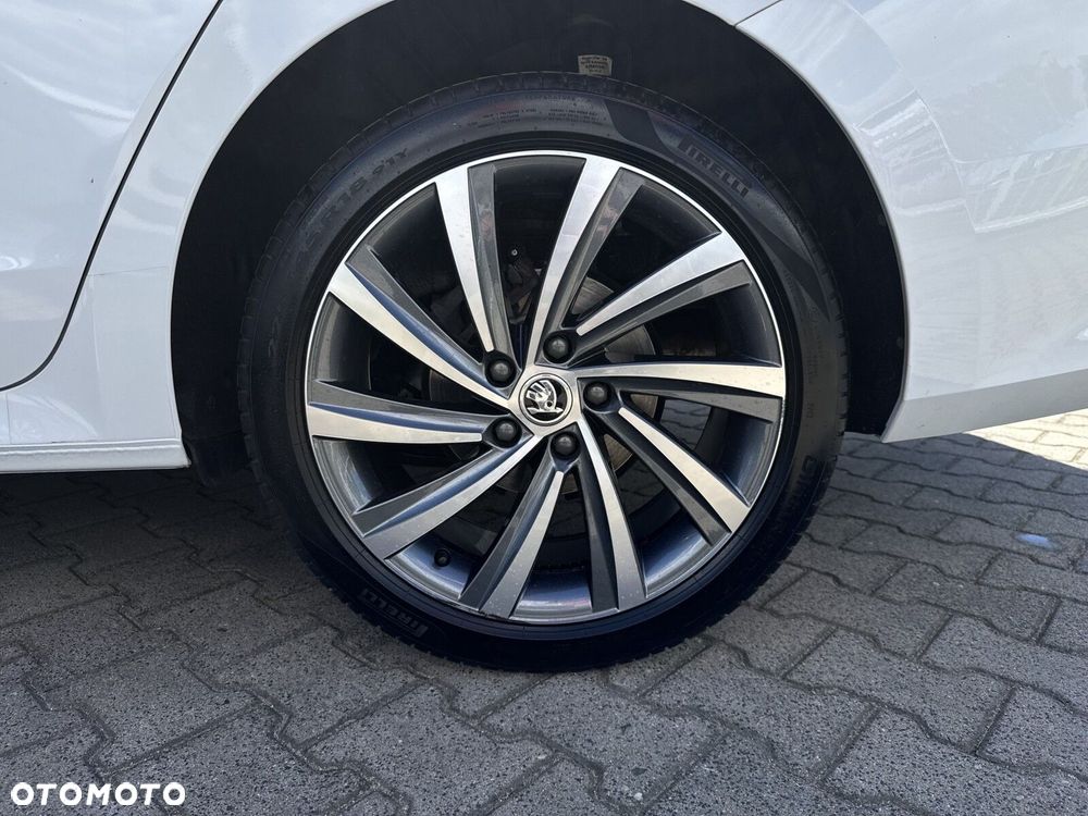 Skoda Octavia 1.5 TSI e-Tec Ambition DSG - 38