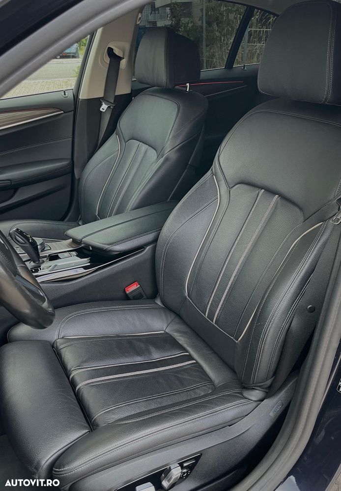 BMW Seria 5 520d Aut. Sport Line - 10