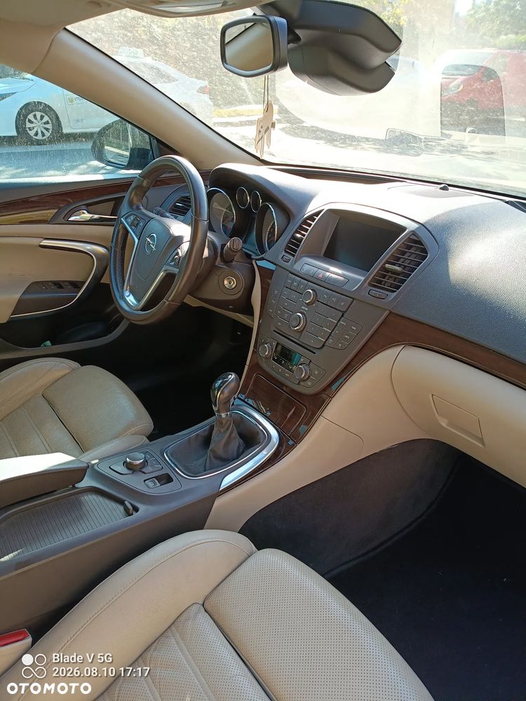 Opel Insignia - 10