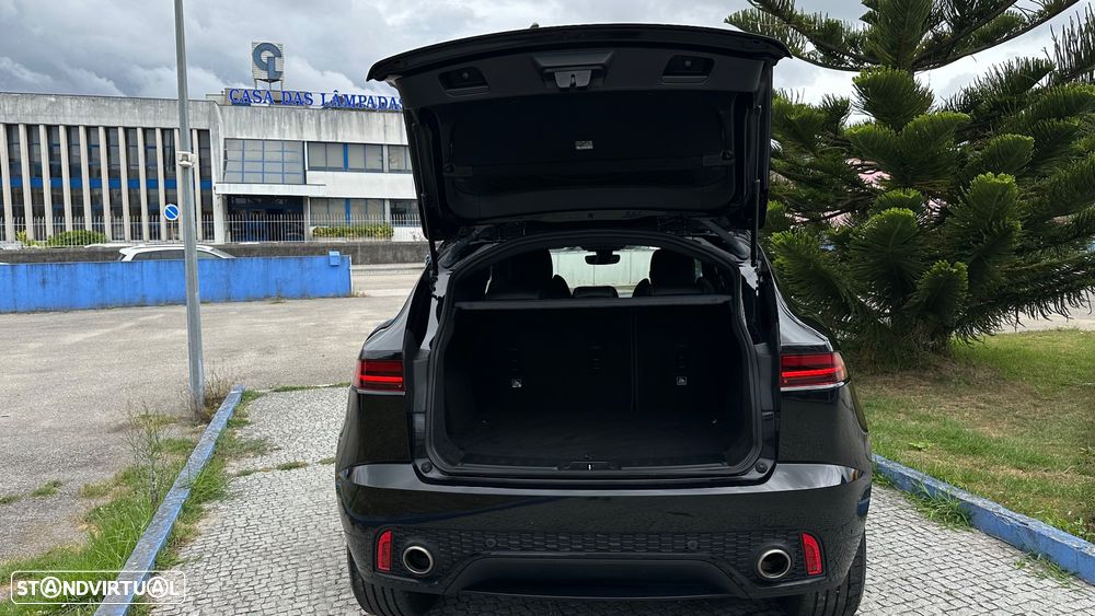 Jaguar E-Pace D150 R-Dynamic - 11